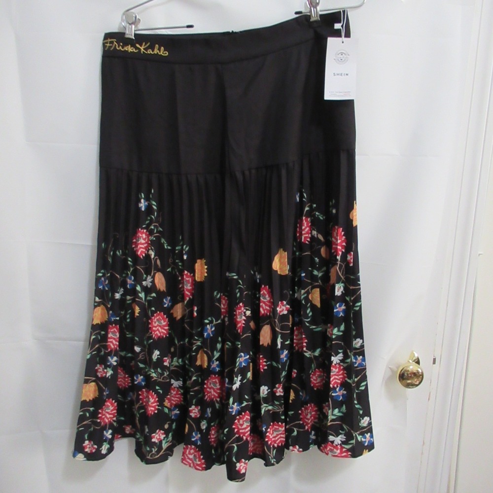 Shein Frida Kahlo Black Maci Skirt XL Black Designer Floral Whimsigoth NEW NWT